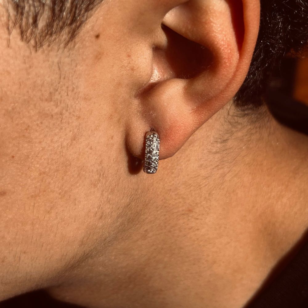 Argola Cravejada Fina