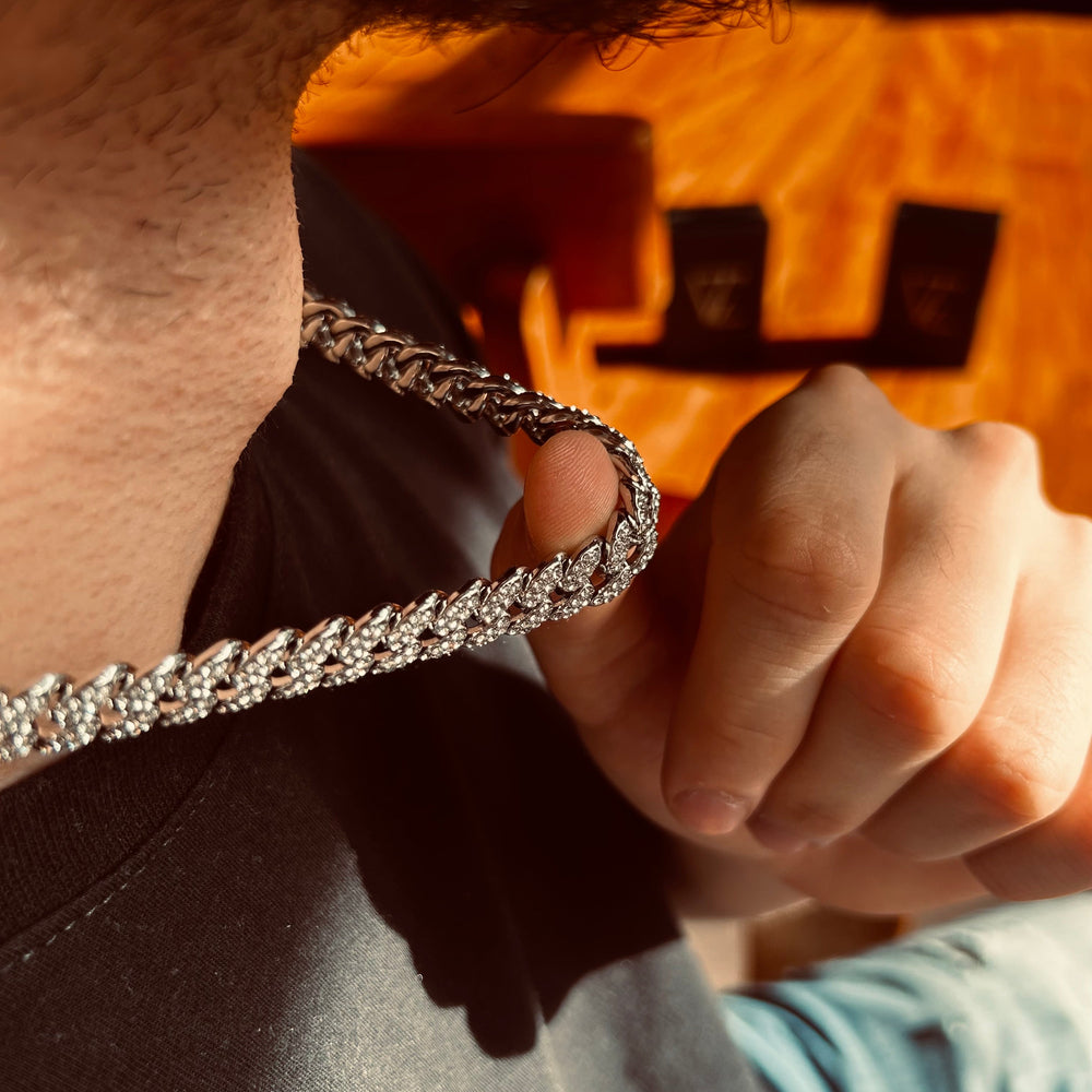 Colar Chain Cravejado