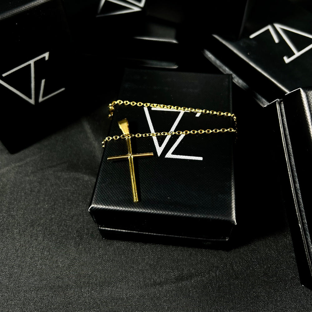 Colar Cruz Lisa Ouro