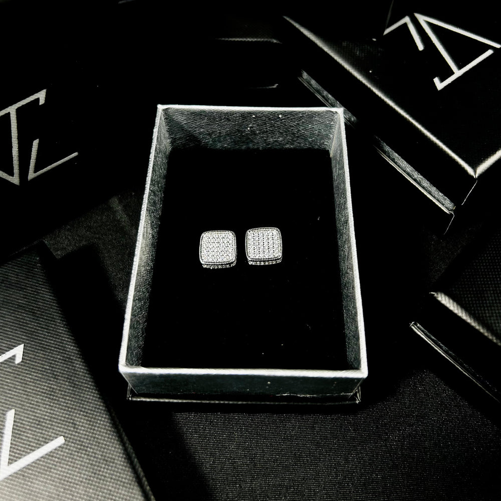 Brinco Quadrado Cravejado