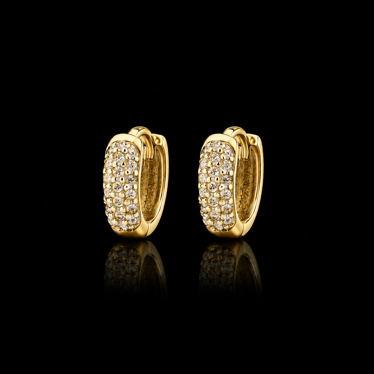 Argola Cravejada Fina Ouro